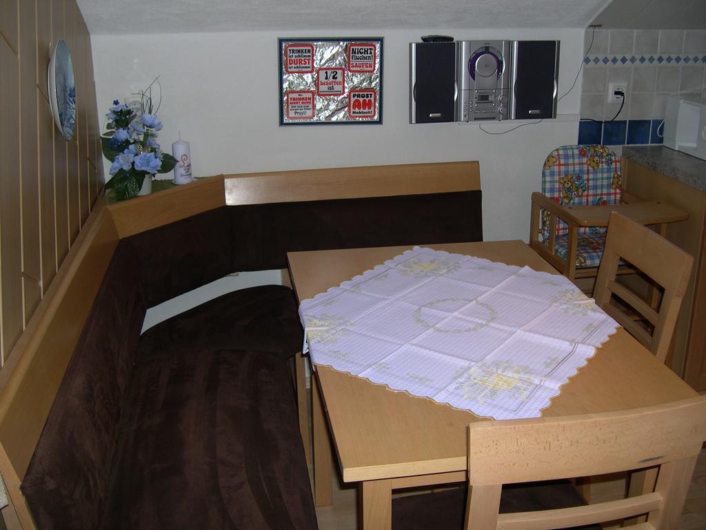 Ferienwohnung Stricker Obertraun Kamer foto